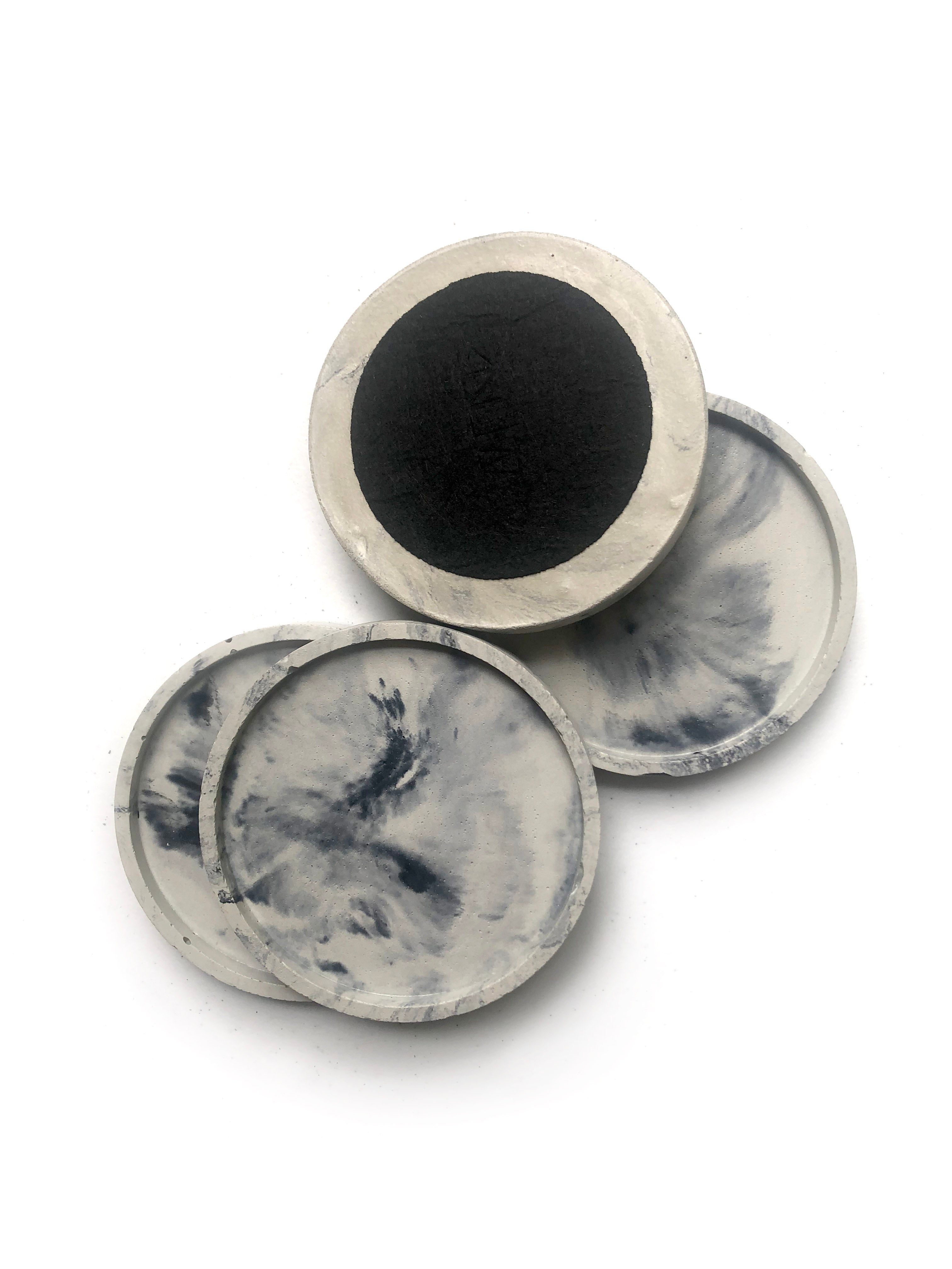 Round Coasters (set of 4) - Light Marbled
